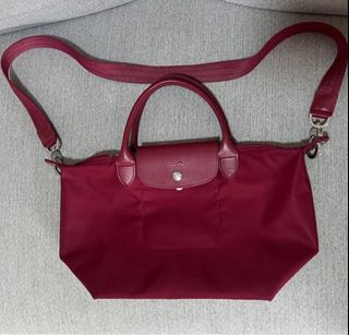 (Category: ) located in . Submitted by lovedbyfiona (Listing ID 1416136446, Image 1). Description: .