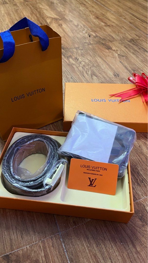 LV MENS BELT AND WALLET (Category: Luxury Bags & Wallets) located in Manila. Submitted by joncarloga25617 (Listing ID 1416026962, Image 1). Description: brand new binigay lang po.