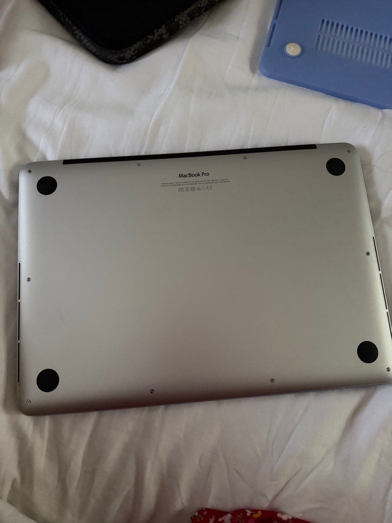 MacBook Pro (Retina, 13-inch, Early 2015) (Category: Laptops & Notebooks) located in Valenzuela. Submitted by sebysaenriquez (Listing ID 1416123474, Image 3). Description: Preloved. Great condition. With case and charger.