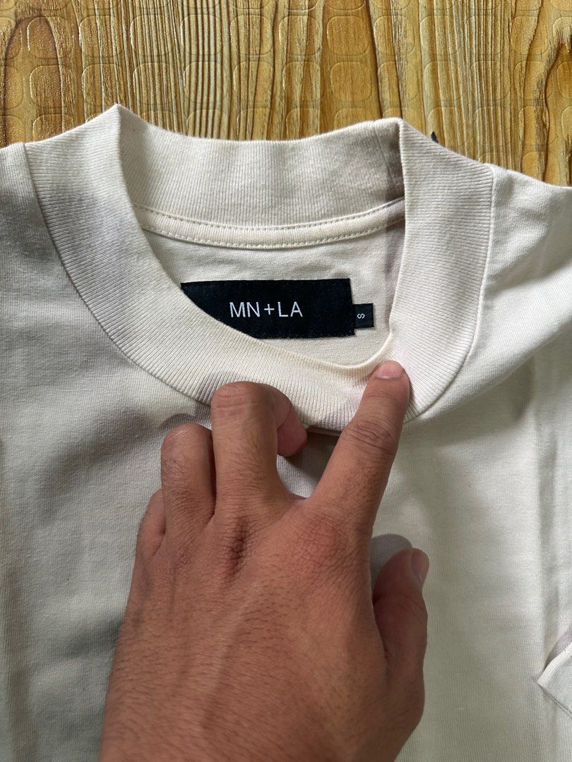 MNLA SHIRT SMALL (Category: Shirts) located in Manila. Submitted by centralpee (Listing ID 1416100754, Image 3). Description: ASPACK NO ISSUE NEED WASH 23x26 dimes add sf .