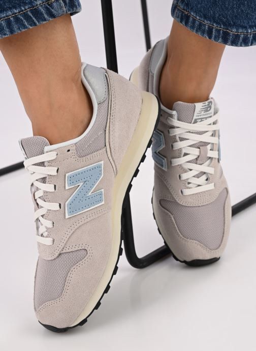 New Balance 373 Sneakers (Category: Sneakers) located in Quezon City. Submitted by chinken__ (Listing ID 1416118363, Image 1). Description: Bought for PHP3,500 at Tokyo, Japan Just needs cleaning! Womens Sizing.