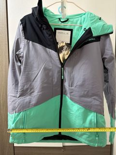 （分類：）位於 。 由 mollypppppp 提交（商品編號 1416029709，圖片 1）。簡介： 。