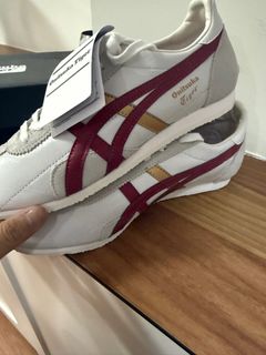 (Category: ) located in . Submitted by shoeeee (Listing ID 1416152838, Image 1). Description: .