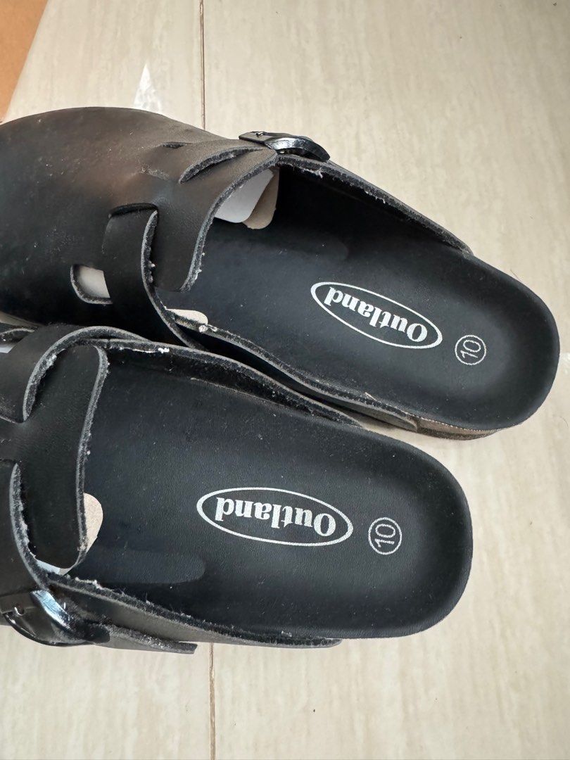 Outland Springfield Black Sandals - Size 10 (Category: Slippers & Slides) located in Manila. Submitted by rexign_ (Listing ID 1416053055, Image 2). Description: - Outland Springfield black sandals - Size: 10 - Brand new, in original box - Buckle closure - Textured soles for grip - Outland logo visible on footbed - Original price: ₱2,395.