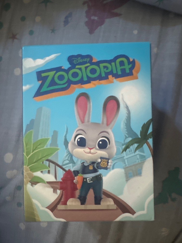 Pop mart zootopia 盲盒, 興趣及遊戲, 玩具 & 遊戲類 - Carousell