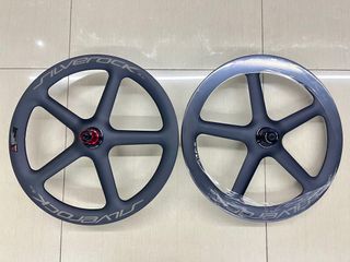 （分類：）位於 。 由 LockOnBike 提交（商品編號 1416108708，圖片 1）。簡介： 。