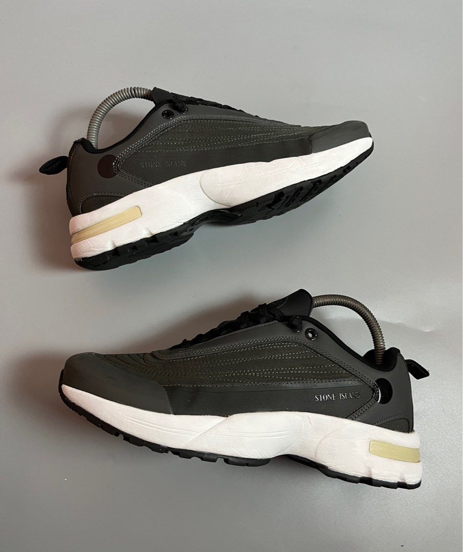 Stone Island Grime sneaker (Category: Sneakers) located in Quezon City. Submitted by theideal (Listing ID 1416200895, Image 2). Description: Read first before buy Legit/Authentic Stone island Grime sneaker No box,shoes only Size 7.5 mens Still in good and presentable condition Crease and minor heeldrag due to sign of use No major flaws See picture details posted.