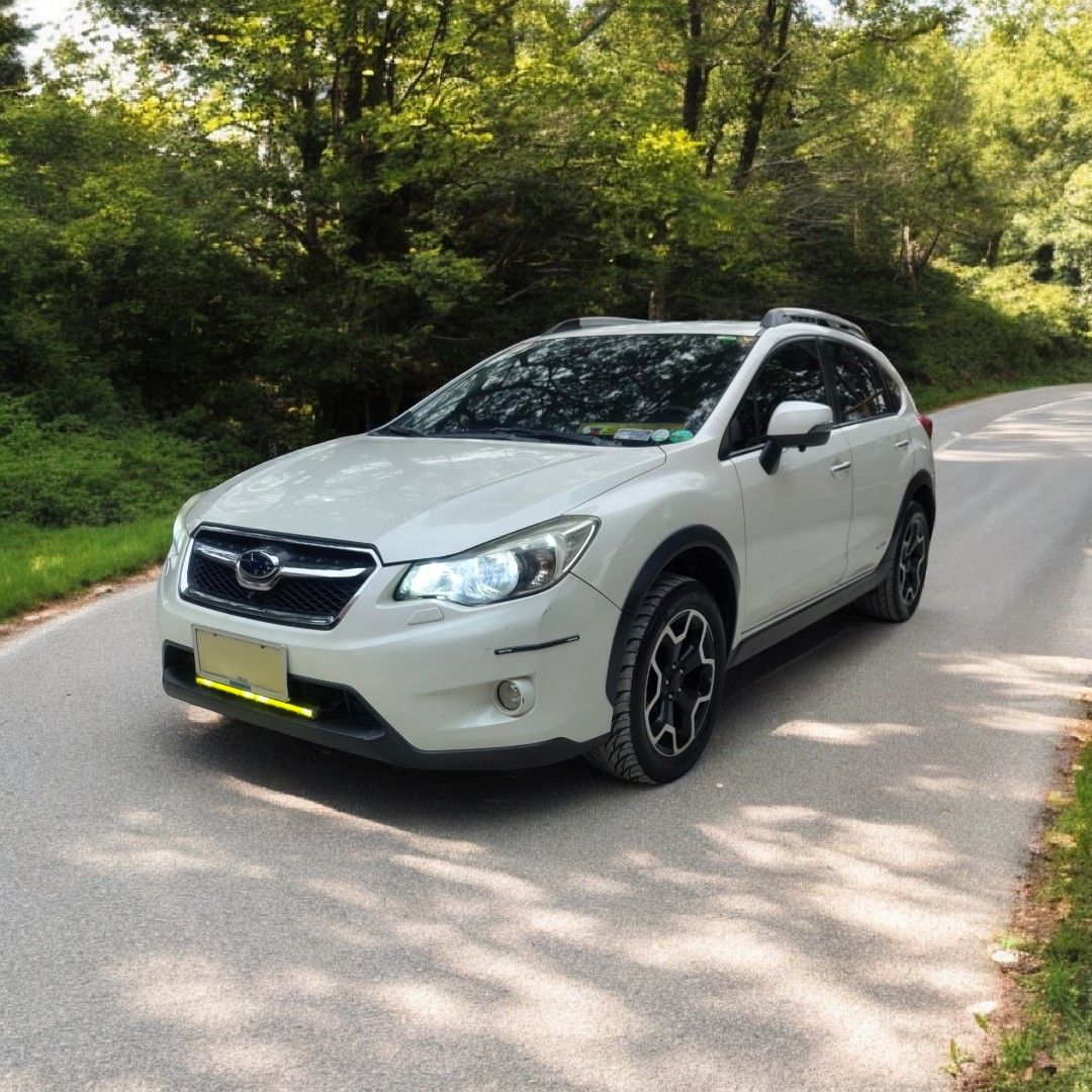Subaru XV XV 2015 Auto (Category: Used Cars) located in Las Pinas. Submitted by declutterqueeeeen (Listing ID 1416176105, Image 2). Description: ✅ Details: Model: Subaru XV 2015 Color: Pearl White Transmission: Automatic (CVT) Drivetrain: AWD (All-Wheel Drive) Seating: 5 passengers Wheel Rims: 17-inch alloy wheels Body Type: SUV / Crossover ⛽ Fuel Efficient Very economical on gas — ideal for city driving and long trips. 👨‍👩‍👧‍👦 Spacious inter