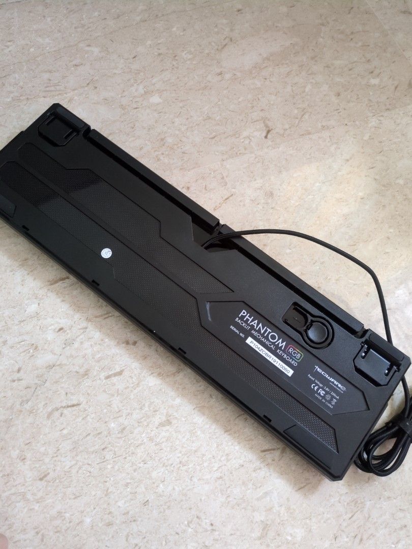 Phantom RGB Backlit Mechanical Keyboard470779436184391684
