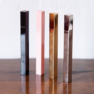 （分類：）位於 。 由 lltl.edition 提交（商品編號 1416165894，圖片 1）。簡介： 。