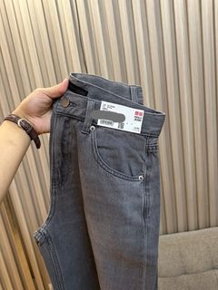 (Category: ) located in . Submitted by yourclozetph (Listing ID 1416131080, Image 1). Description: .