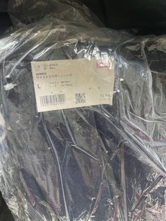 (Category: ) located in . Submitted by yourclozetph (Listing ID 1416132358, Image 1). Description: .