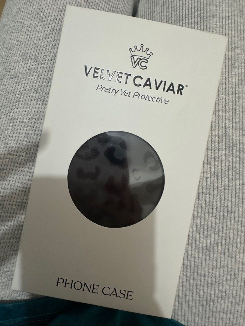Velvet Caviar Case for Iphone 17 promax (Category: Cases & Sleeves) located in San Juan City. Submitted by biatchhhh (Listing ID 1416168891, Image 2). Description: With free clear case :)) Very good condition Like new No scratches/flaws W/magsafe Used for a week only Rfs: too many cases :) .