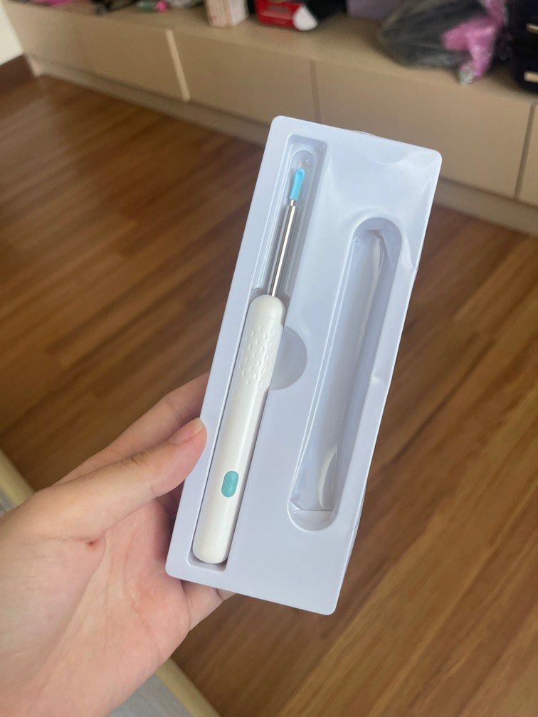Visual Earpick (Category: Ear Care) located in Skudai. Submitted by Xuan_goodquality (Listing ID 1416024586, Image 2). Description: visual earpick.