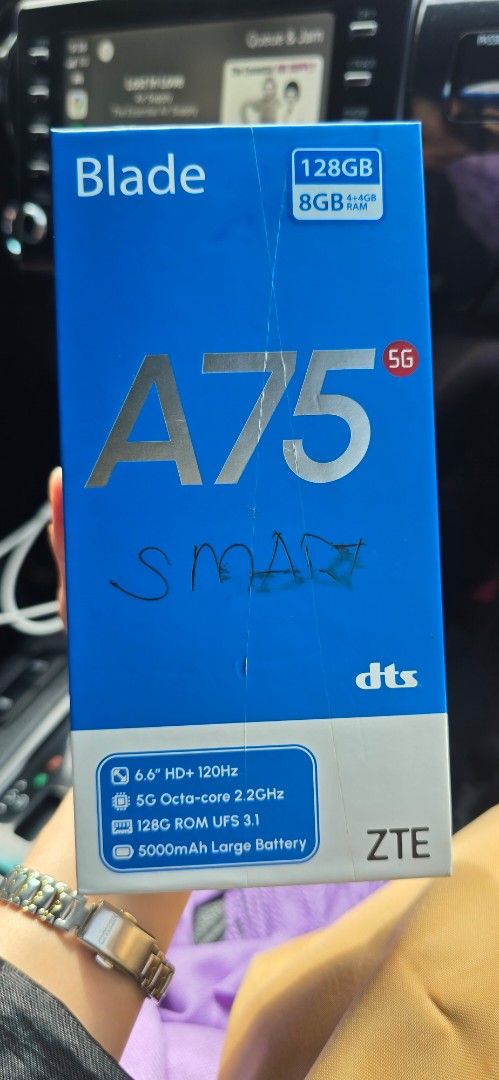 ZTE Blade (Category: Android Others) located in Cainta. Submitted by jr.m.o (Listing ID 1416106539, Image 1). Description: Smart locked Never been used Cainta, Rizal Loc.