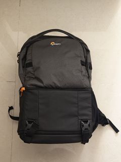（分類：）位於 。 由 michaelfok 提交（商品編號 1416229562，圖片 1）。簡介： 。