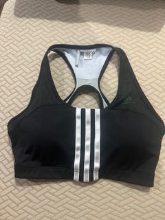 (Category: ) located in . Submitted by elle6996 (Listing ID 1416390862, Image 1). Description: .