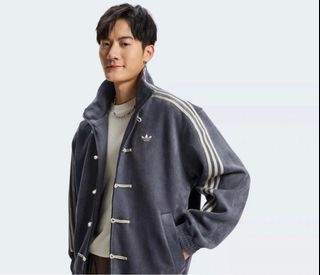 (Category: ) located in . Submitted by chimchim05 (Listing ID 1416286797, Image 1). Description: .