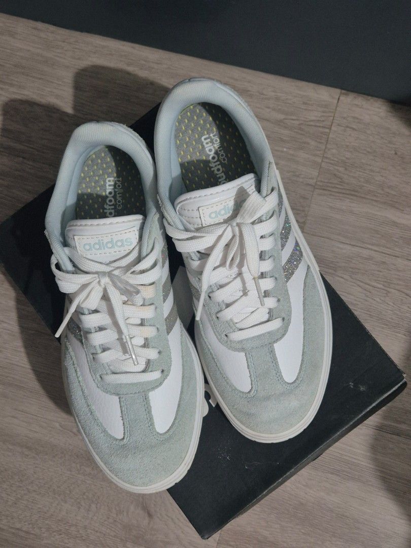 Adidas Gradas Womens Size 7 (Category: Sneakers) located in Muntinlupa City. Submitted by stepmana (Listing ID 1416275259, Image 3). Description: - Adidas Gradas sneakers - Cloudfoam comfort insole - Includes original box - Size: US 7, UK 5 1/2, EUR 38 2/3, CM 240 - Minimal dirt on shoelace - RFS: Decluttering - MOP: GCash - Delivery: Lalamove/Grab/J&T c/o buyer.