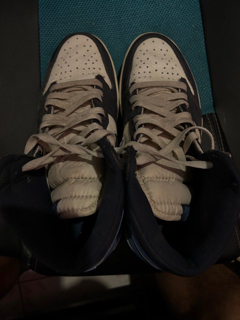 Air Jordan 1 High OG Obsidian (Category: Sneakers) located in San Jose del Monte. Submitted by niv2x (Listing ID 1416291898, Image 3). Description: EUR 44 US 10 - Air Jordan 1 High OG - Obsidian colorway (White, Black, Blue) - White laces - Needs cleaning.