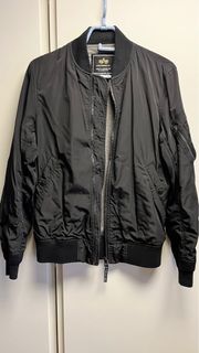 （分類：）位於 。 由 garylam8285 提交（商品編號 1416254888，圖片 1）。簡介： 。