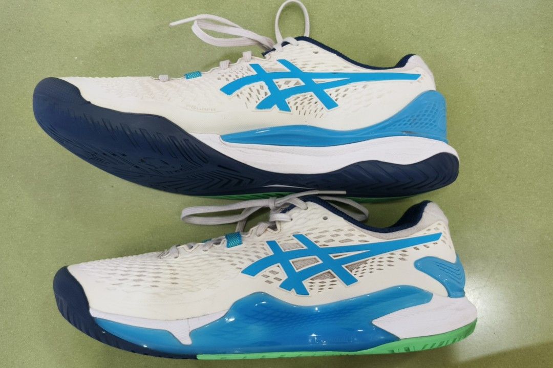 Asics Gel resolution 9 (Category: Sneakers) located in Bulacan. Submitted by naufumi.k (Listing ID 1416387812, Image 3). Description: .