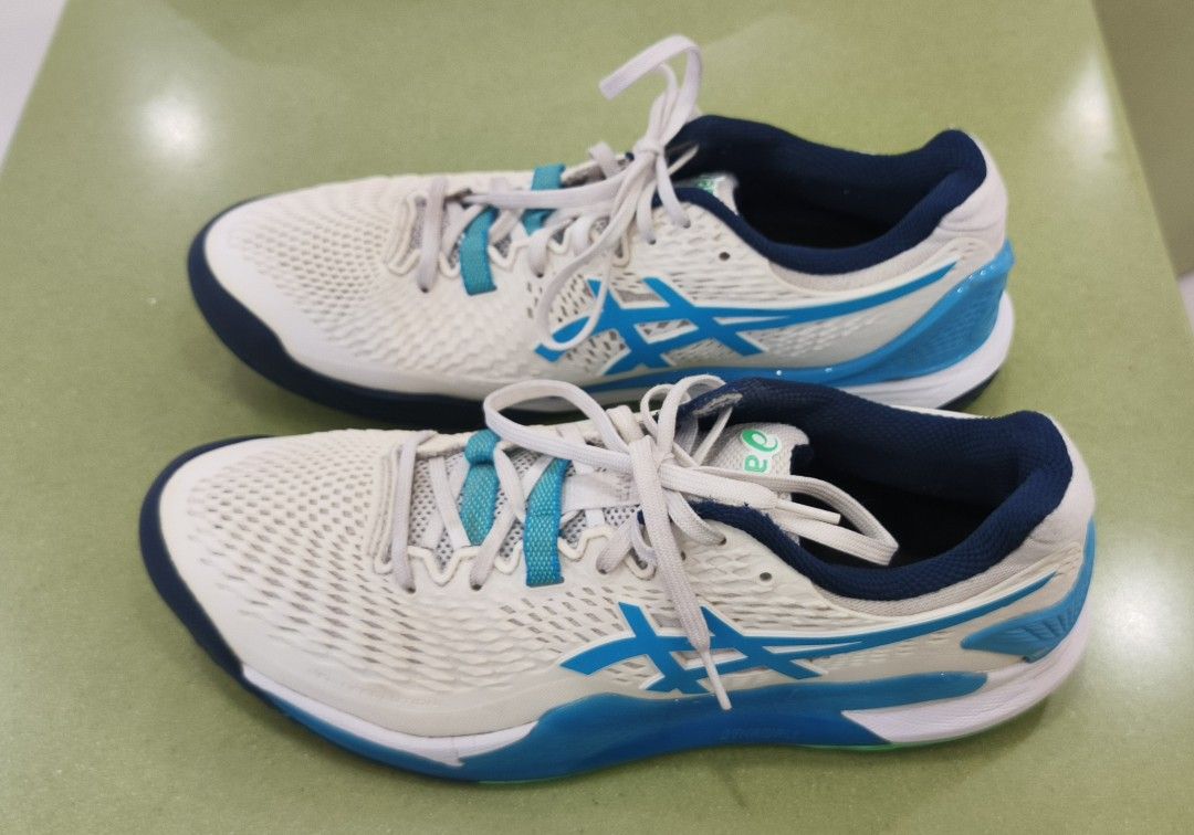 Asics Gel resolution 9 (Category: Sneakers) located in Bulacan. Submitted by naufumi.k (Listing ID 1416387812, Image 1). Description: .