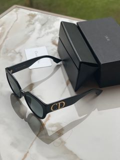 ✅ “Christian Dior” ?% Authentic Sunglasses The clock is ticking but there main image 4