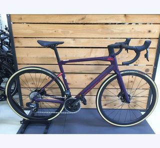 (Category: ) located in . Submitted by paragon.cycles (Listing ID 1416307969, Image 1). Description: .