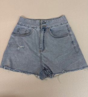 (Category: ) located in . Submitted by 17bulletin (Listing ID 1416355744, Image 1). Description: .