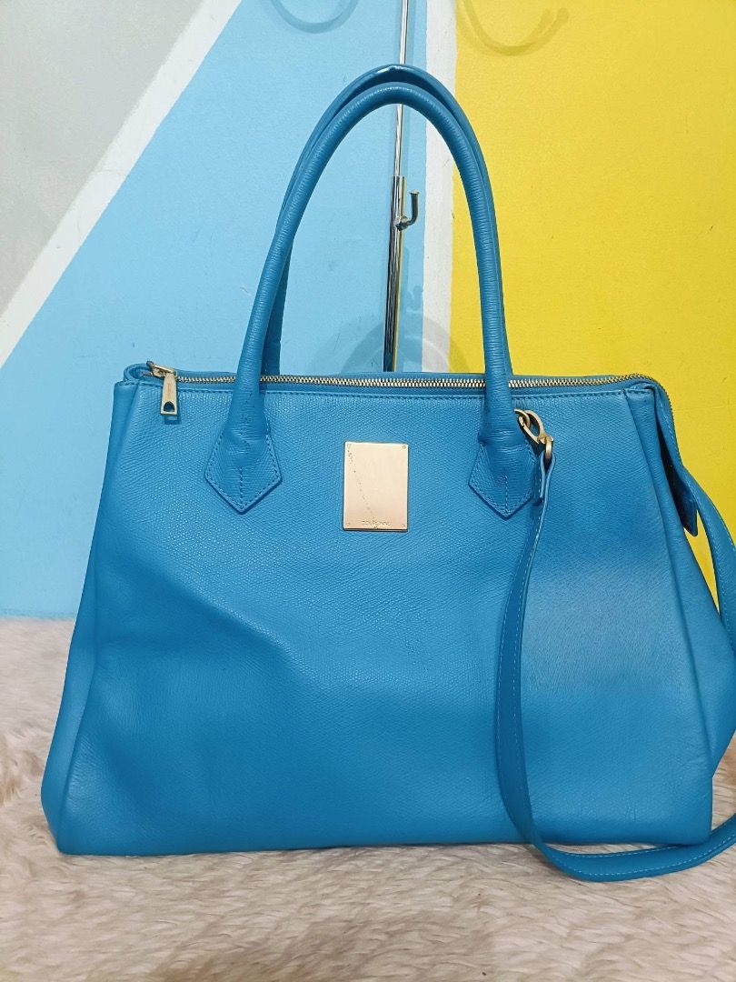 Couronne Stephanie (Category: Luxury Bags & Wallets) located in Cagayan de Oro. Submitted by rairaibags (Listing ID 1416396068, Image 1). Description: .