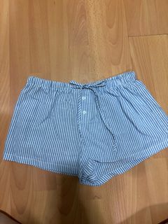 (Category: ) located in . Submitted by doudouthegreat (Listing ID 1416396754, Image 1). Description: .