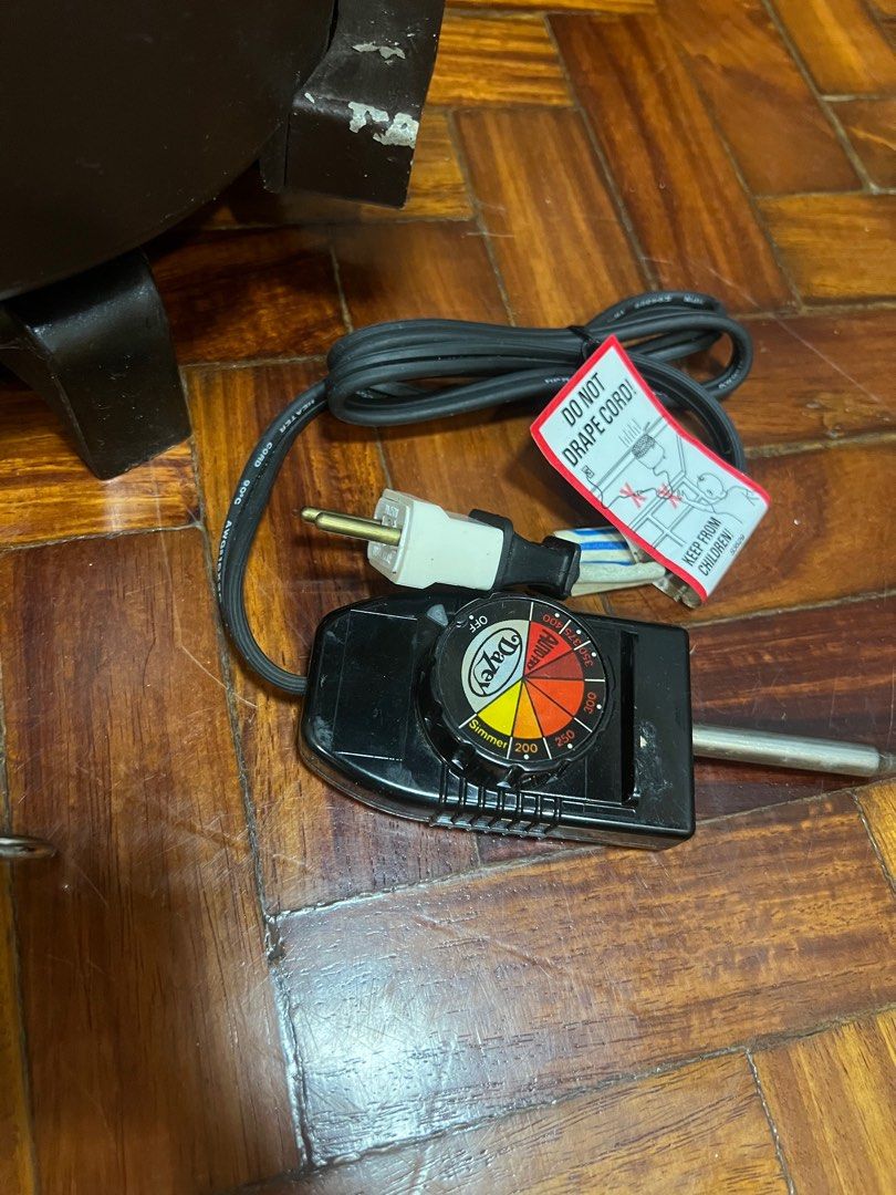 Dazite Multi Cooker Deep Fryer Steamer 110V (Category: Other Kitchen Appliances) located in Quezon City. Submitted by chloe_declutter (Listing ID 1416272564, Image 3). Description: Qc loc.