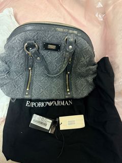 (Category: ) located in . Submitted by shopaholic_declutter (Listing ID 1416284174, Image 1). Description: .