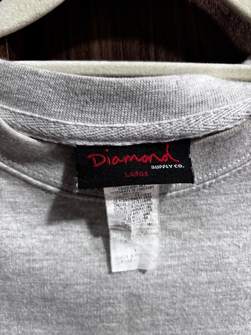 Diamond Supply Co. Mutant Diamond Ape Sweatshirt - Large (Category: Coats, Jackets and Outerwear) located in Manila. Submitted by janetforol (Listing ID 1416376748, Image 3). Description: Diamond Supply Co. Mutant Diamond Biker Ape Crewneck in grey. LOCATION: Western Bicutan, Taguig City MOP: GCash ISSUE: none Shipping Delivery will be shouldered by the buyer.