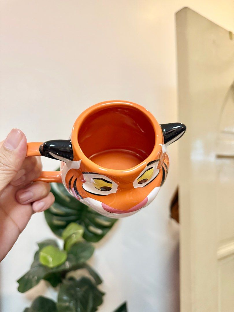Disney Aladdin Rajah Figural Mug (Category: Coffee & Tea Tableware) located in Manila. Submitted by blueseamarketing (Listing ID 1416309219, Image 3). Description: .