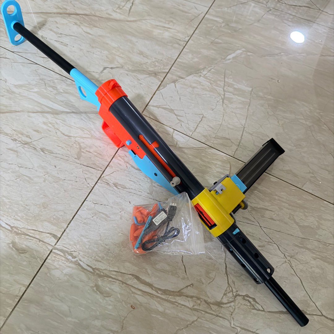 Sten shell-ejecting blaster toy, Hobbies & Toys, Toys & Games on Carousell