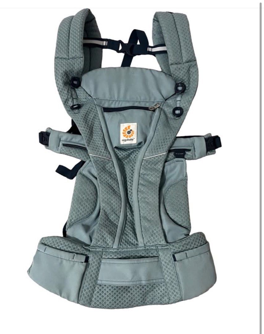 Ergobaby Omni Breeze (Category: Carriers & Slings) located in Calamba. Submitted by tinywishshop (Listing ID 1416219938, Image 1). Description: .