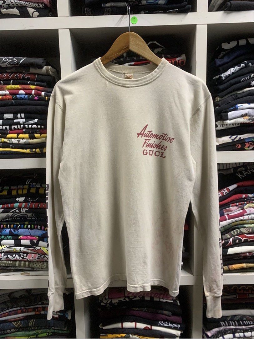 Flat Head (Category: Tshirts & Polo Shirts) located in Bachok. Submitted by peterstuy (Listing ID 1416223537, Image 2). Description: 💯 Origanal 👕Armpit 19 👕Length 26 👍condition 8/10 💰DFOD SAHAJA 😘Serious Buyer only ❌ Buat COD. Hanya Pos shj ⚔️No Change No Refund ACTION R7.