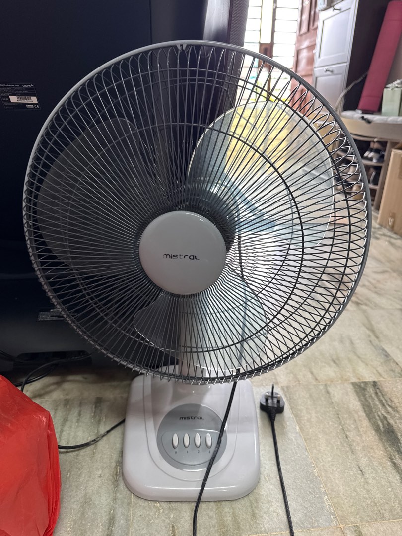 Free fan (intermittent need to fix), Furniture & Home Living, Lighting ...