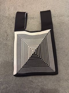 （分類：）位於 。 由 aslau 提交（商品編號 1416370108，圖片 1）。簡介： 。