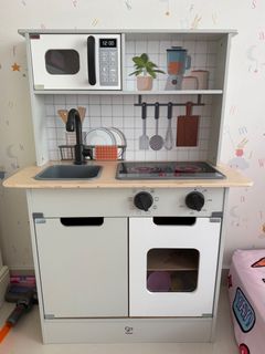 (Category: ) located in . Submitted by audrey95 (Listing ID 1416234885, Image 1). Description: .