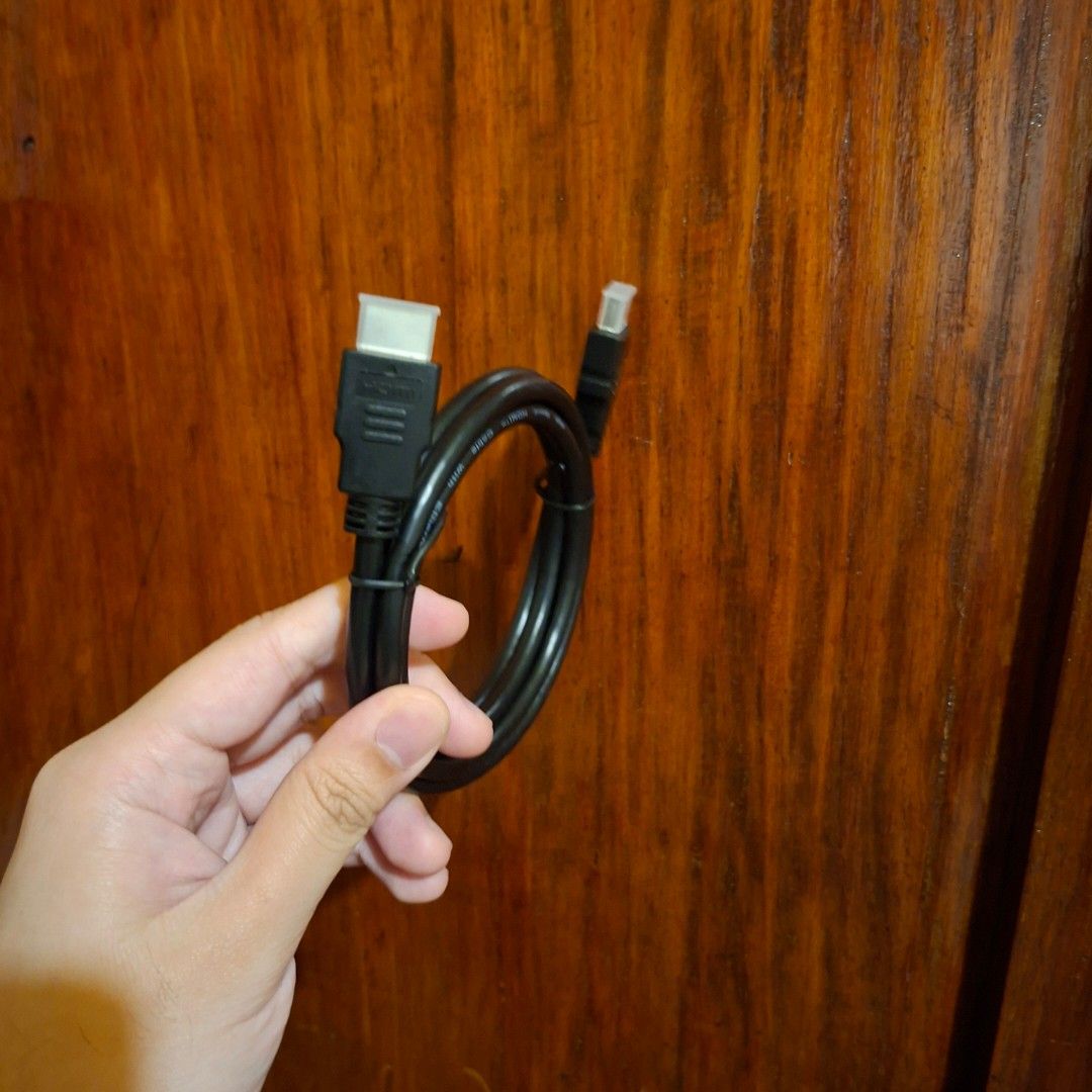 Hdmi cable 1.4m (Category: Chargers & Cables) located in Manila. Submitted by john-trade (Listing ID 1416237040, Image 3). Description: Hello, If you have any questions related to the item, please just message it in a list form so I can answer all at once and let me know when will you be planning in buying it. I typically do not respond on questions already answered to save time. Please read all details for faster transaction. For sale only no tr