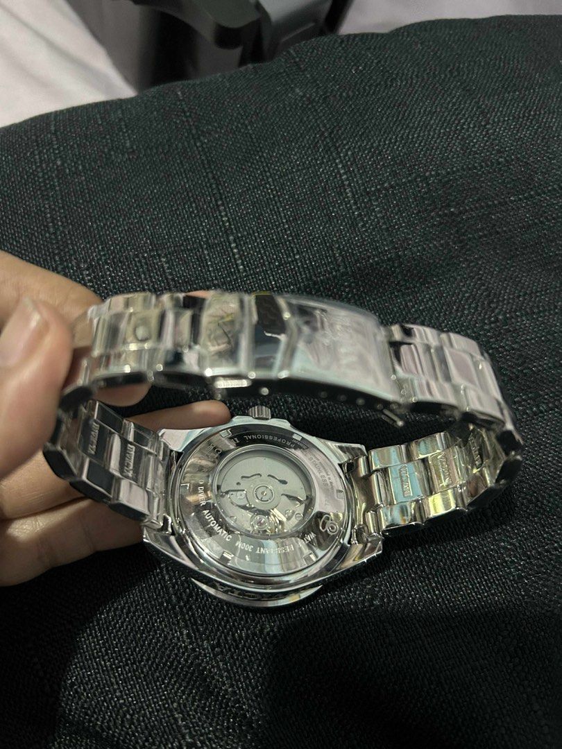 INVICTA GRAND DIVER MoDel 18160 Automatic (Category: Men's Watches) located in Imus. Submitted by mmplaza72322431 (Listing ID 1416240728, Image 3). Description: INVICTA GRAND DIVER MoDel 18160 Automatic 13,000 negotiable .. for sure buyers .