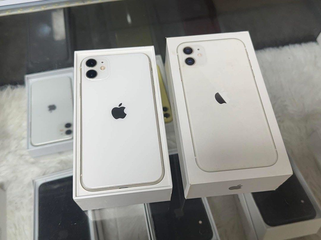 iPhone 11 128gb (Category: iPhone 11 Series) located in Manila. Submitted by TekiCashGadgetsph (Listing ID 1416223342, Image 2). Description: ALL COLORS ARE AVAILABLE 256gb also available (FU) Open-line, any sim working (worldwide) - Guaranteed original iPhone not fake/copy accessories with box Secondhand Good as new not abused! Presentable •Original Lcd • no issue hidden issues • clean apple id / iCloud id • Good batthealth • Good cam front/back