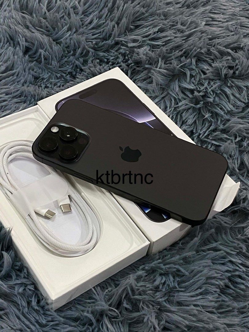iPhone 16 Pro Max 256 gb (Category: iPhone 16 Series) located in Cavite. Submitted by katbritani92264 (Listing ID 1416273652, Image 2). Description: iPhone 16 Pro Max 256GB Factory Unlocked Black Titanium • Good as new • 93% Battery Health • Smooth, no dents Complete Original Package ( Original box same imei, Orig Cord) Free Case Free Tempered Glass 55990 Pick up Meet up COD/COP.
