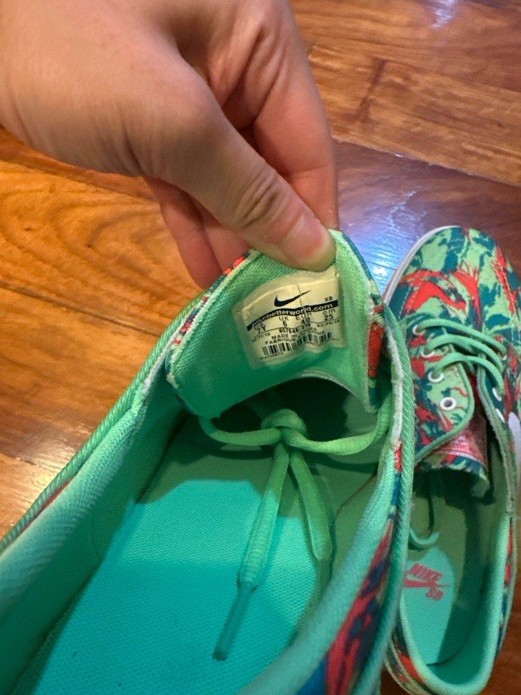 Janoski Lizard Camo (Category: Sneakers) located in Quezon City. Submitted by twowayph (Listing ID 1416358341, Image 3). Description: US 7Y.