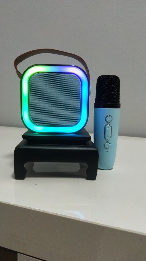 Karaoke wireless portable Bluetooth speaker with microphone 🎤65119923935105110