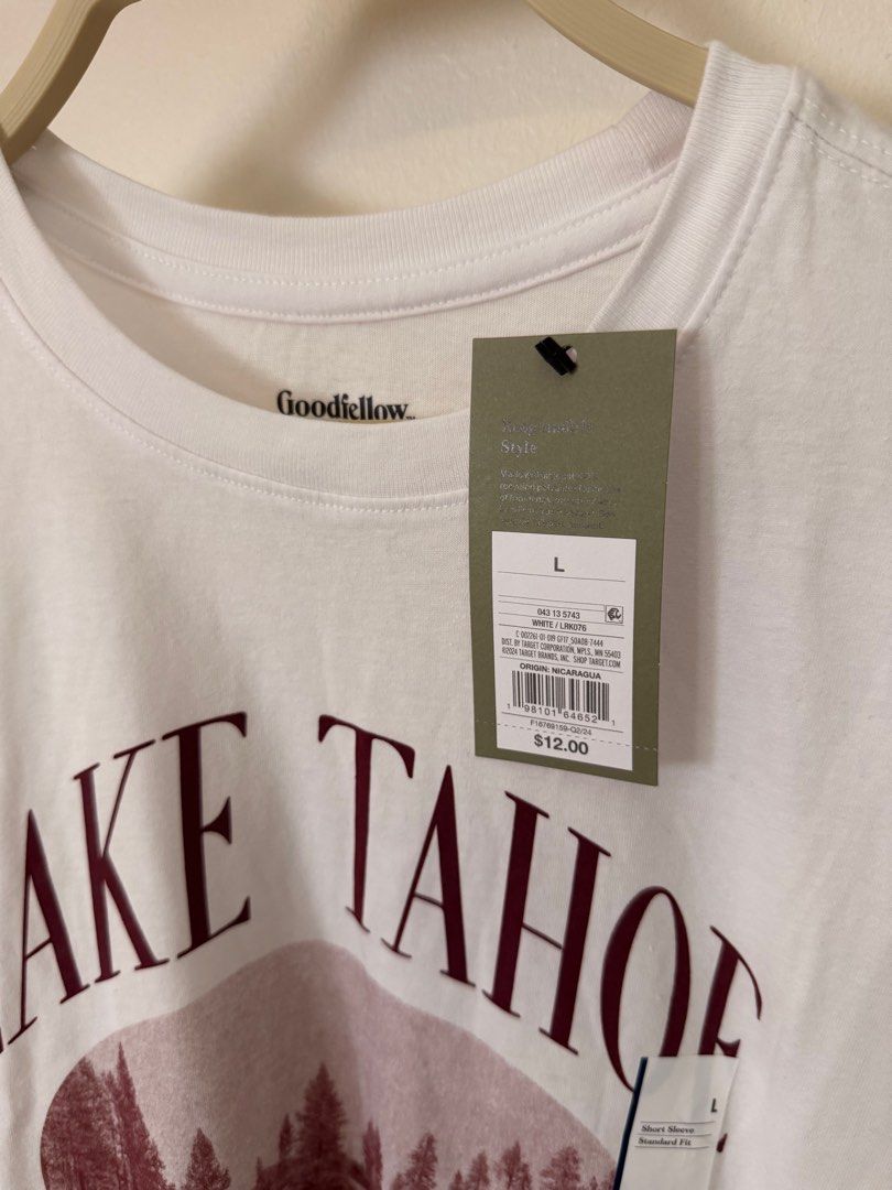 Lake Tahoe White Tshirt Size L (Category: Tshirts & Polo Shirts ) located in Manila. Submitted by mythiftstore (Listing ID 1416269059, Image 2). Description: .