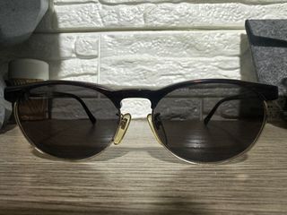 （分類：）位於 。 由 ashurpwl 提交（商品編號 1416363335，圖片 1）。簡介： 。